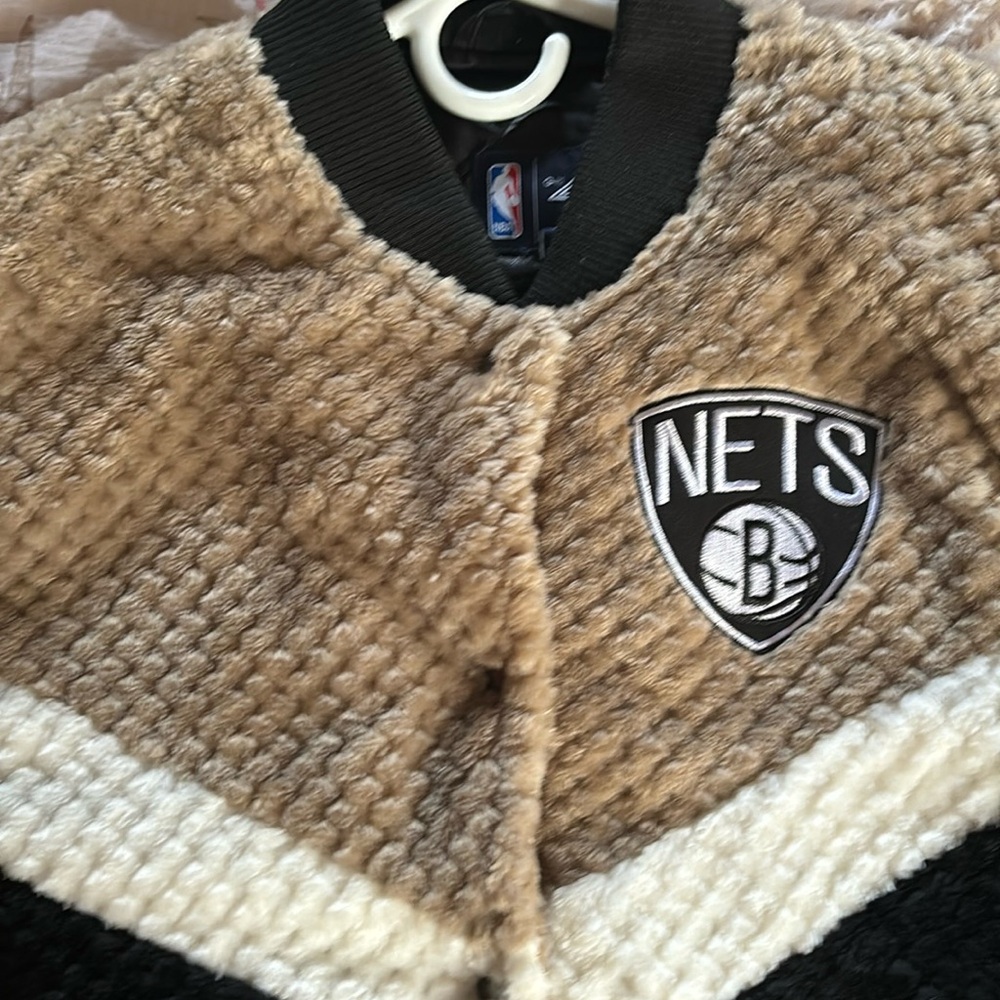Nets Jacket for Women